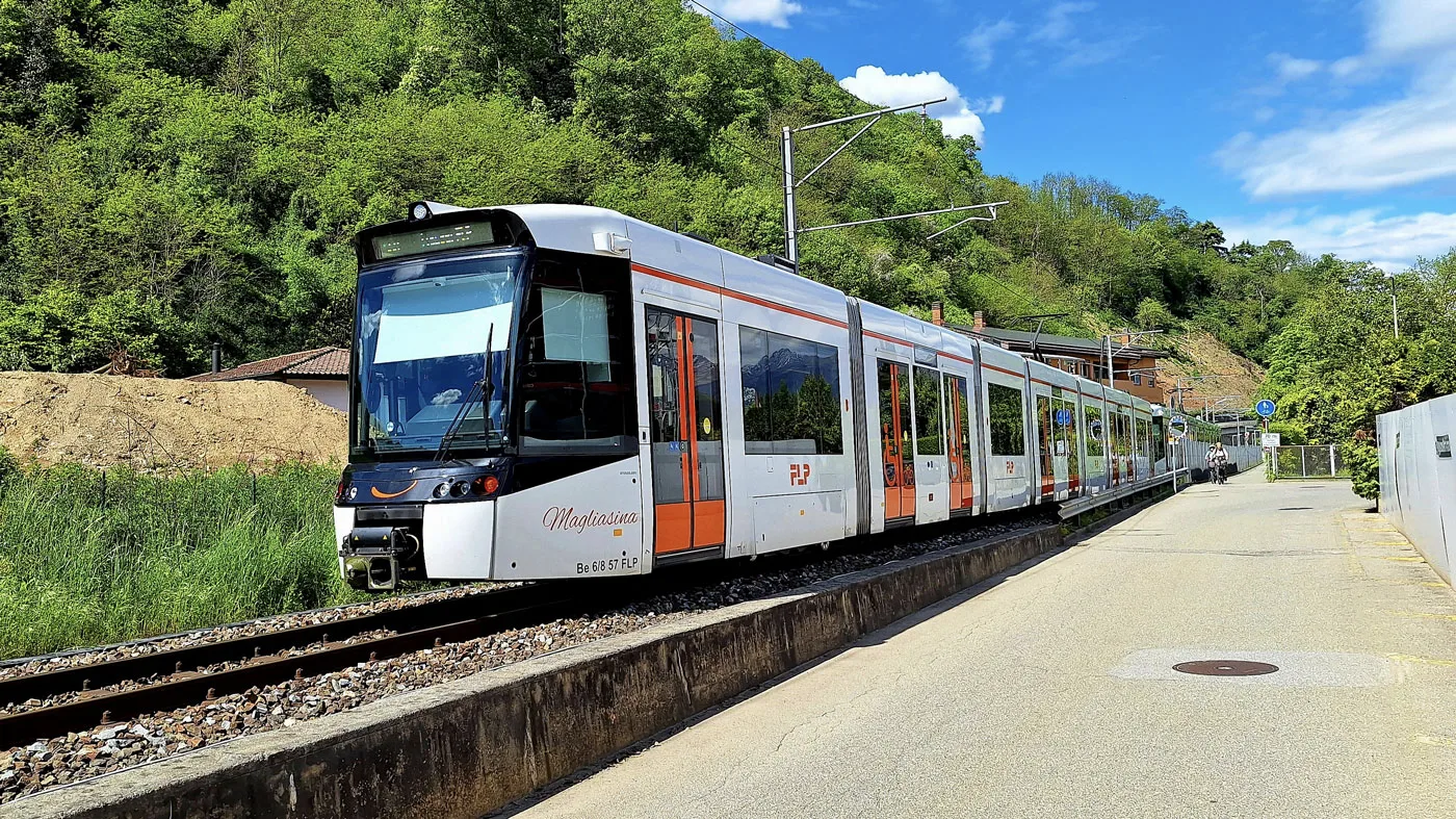 Tram Treni